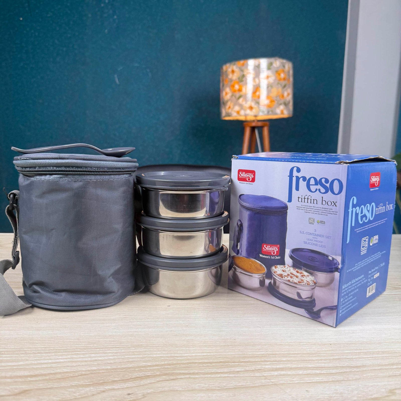 Freso 3 Bati Stainless Steel Tiffin Box Freso 3 Bati Stainless Steel Tiffin Box