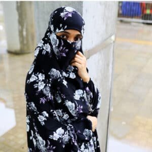দুবাই চেরী কাপড়ের সিঙ্গেল লং খিমার (CK-52)