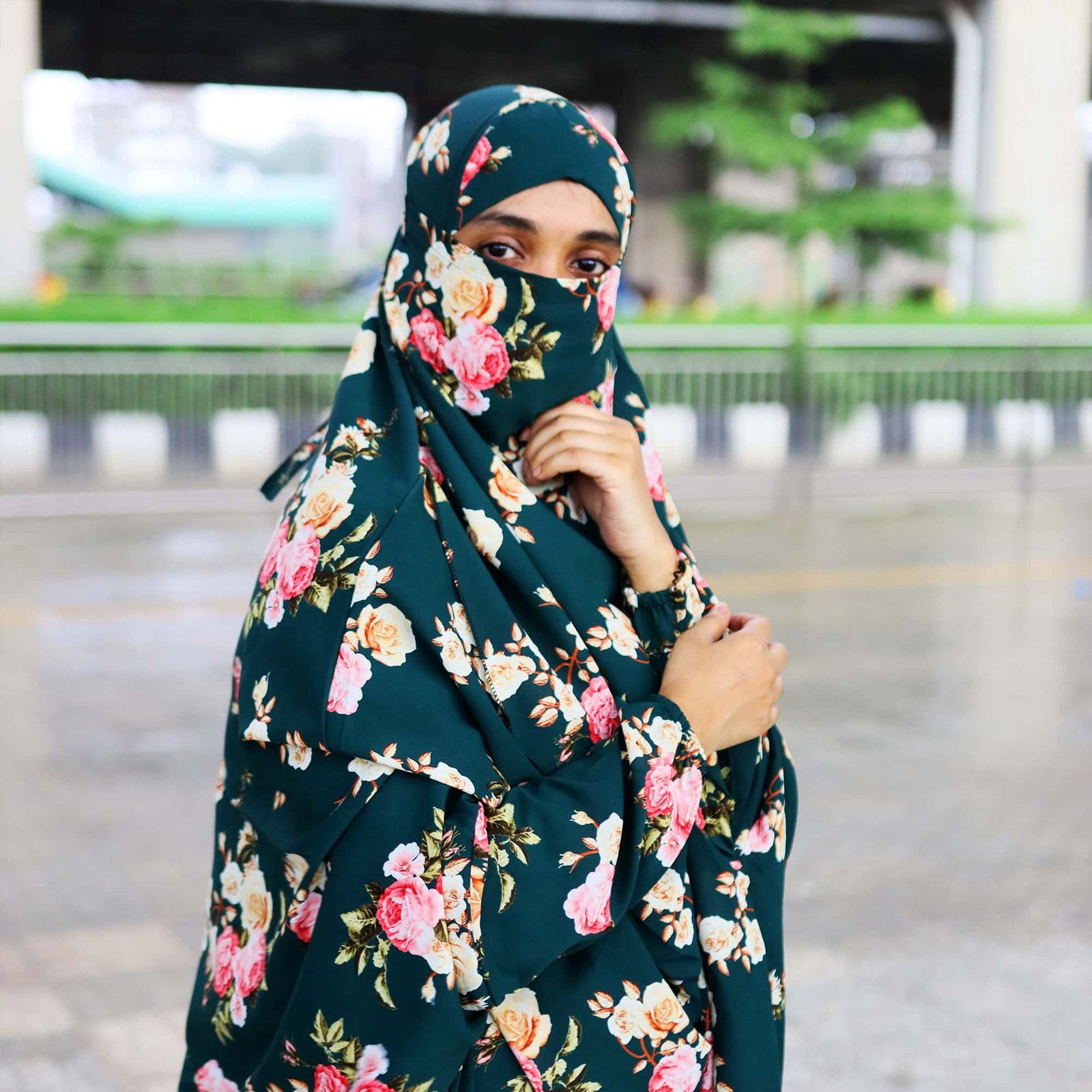দুবাই চেরী কাপড়ের সিঙ্গেল লং খিমার (CK-50) দুবাই চেরী কাপড়ের সিঙ্গেল লং খিমার (CK-50)